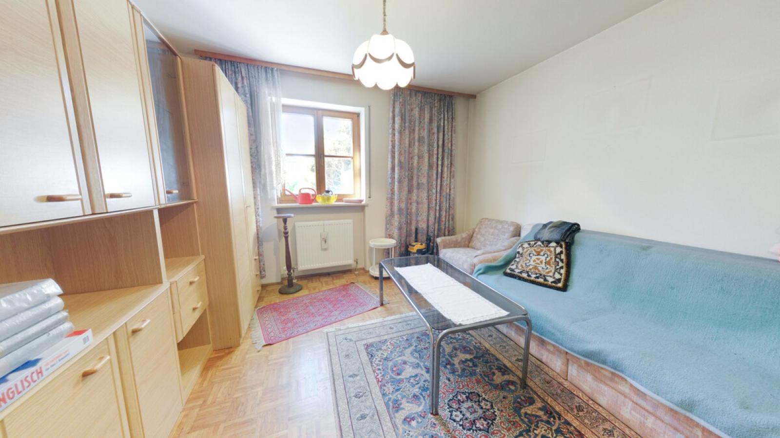 Arbeitsraum oder Gästezimmer
