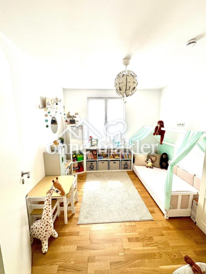 Kinderzimmer/Büro