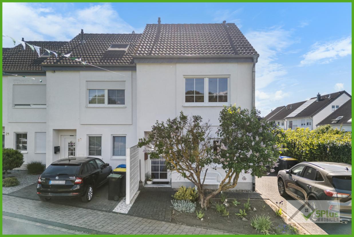 5Plus Immo Haus zum Kauf Vettweiß/Lüxheim Straßenansicht