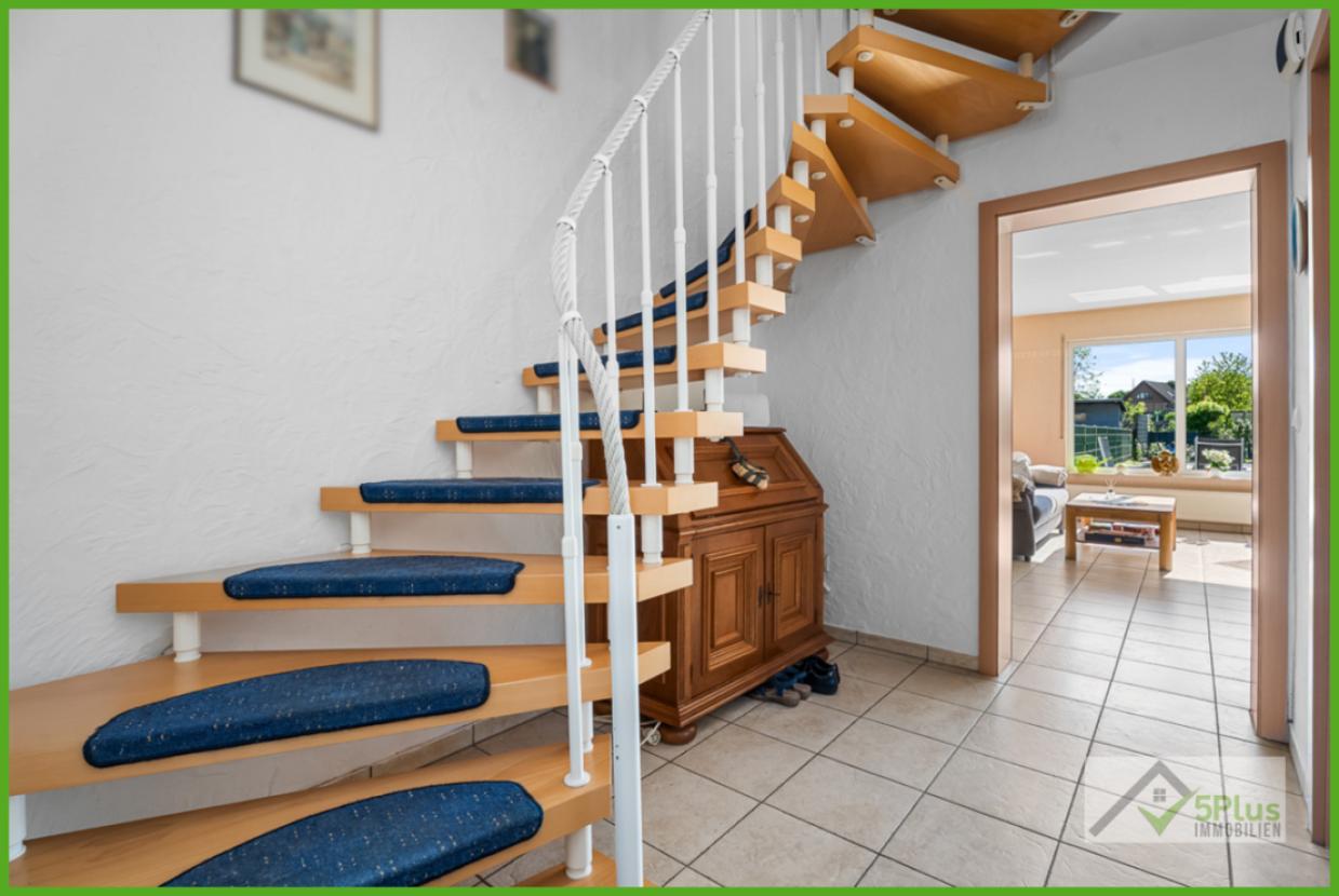 5Plus Immo Haus zum Kauf Vettweiß/Lüxheim Diele