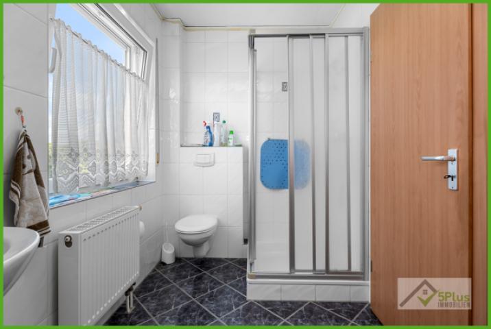 5Plus Immo Haus zum Kauf Vettweiß/Lüxheim Badezimmer