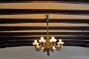 Decke mit Leuchter