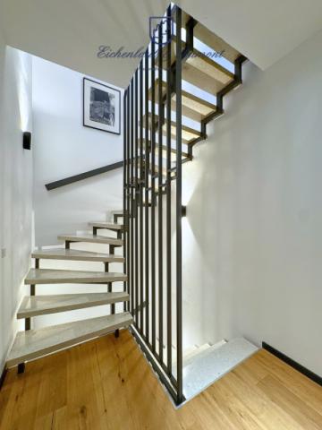 Treppe zum 2.OG