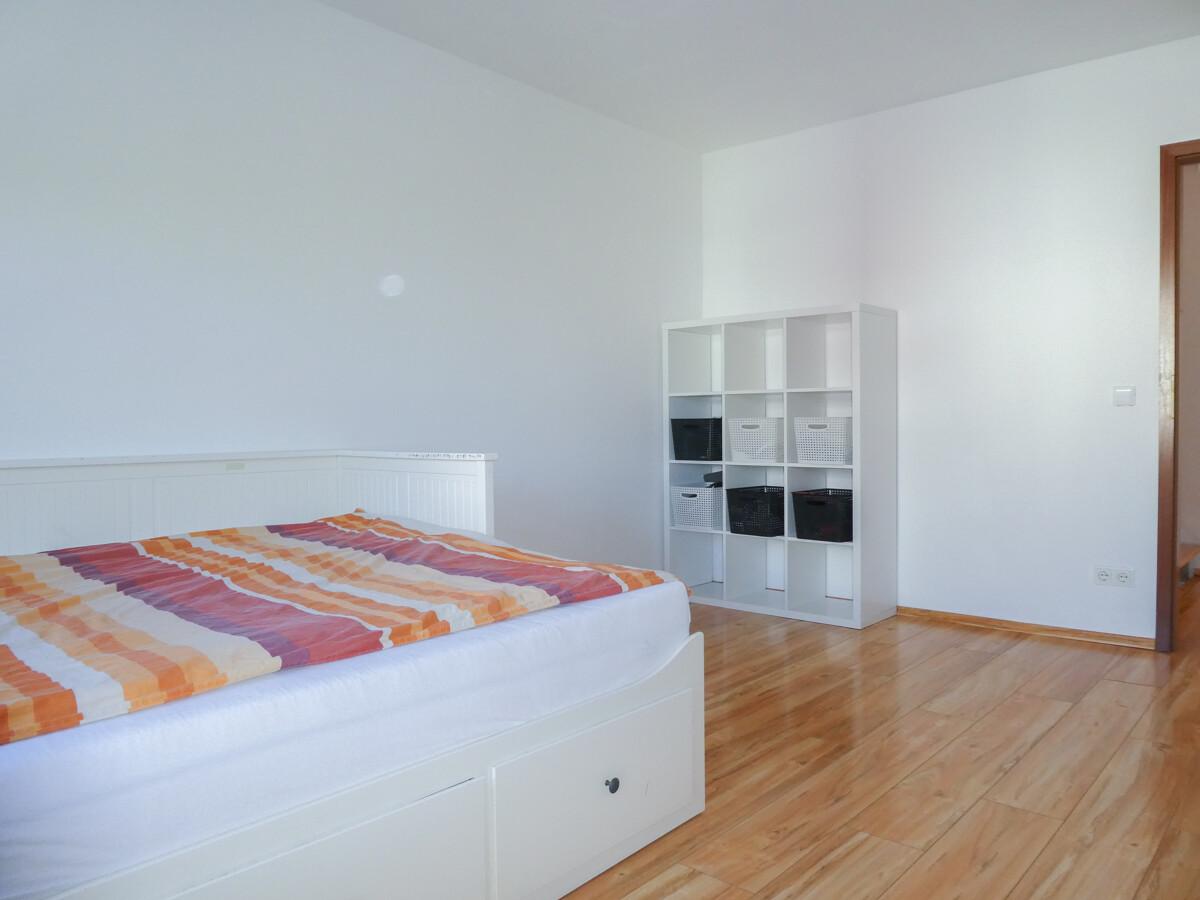 Schlafzimmer 3