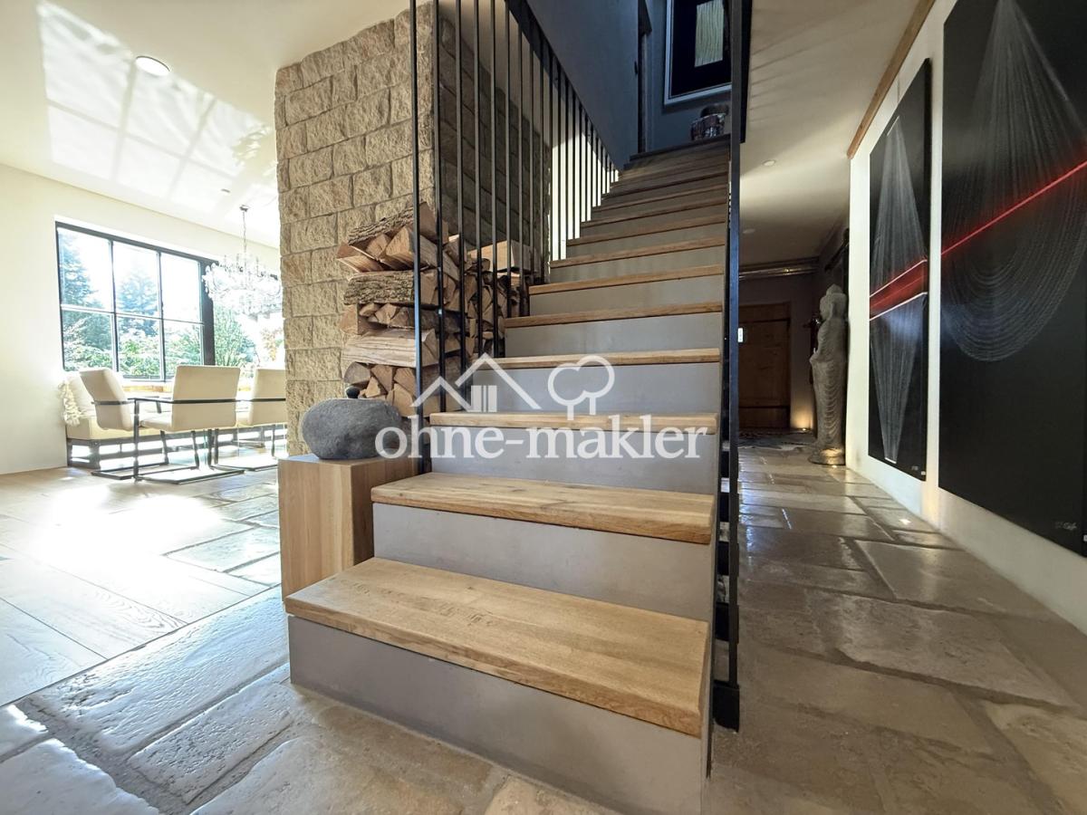 Treppe zu OG