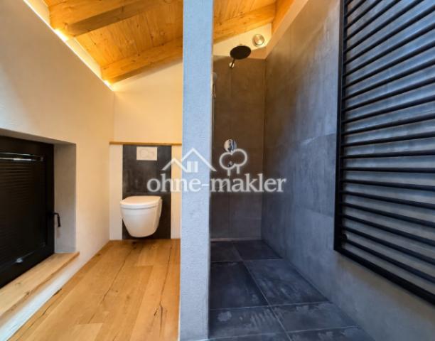 Dusche, WC Juniorsuite