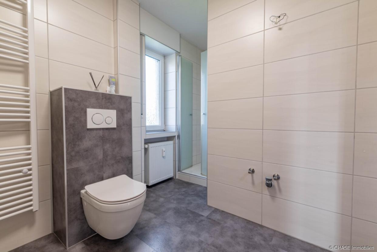 Badezimmer Ansicht 1