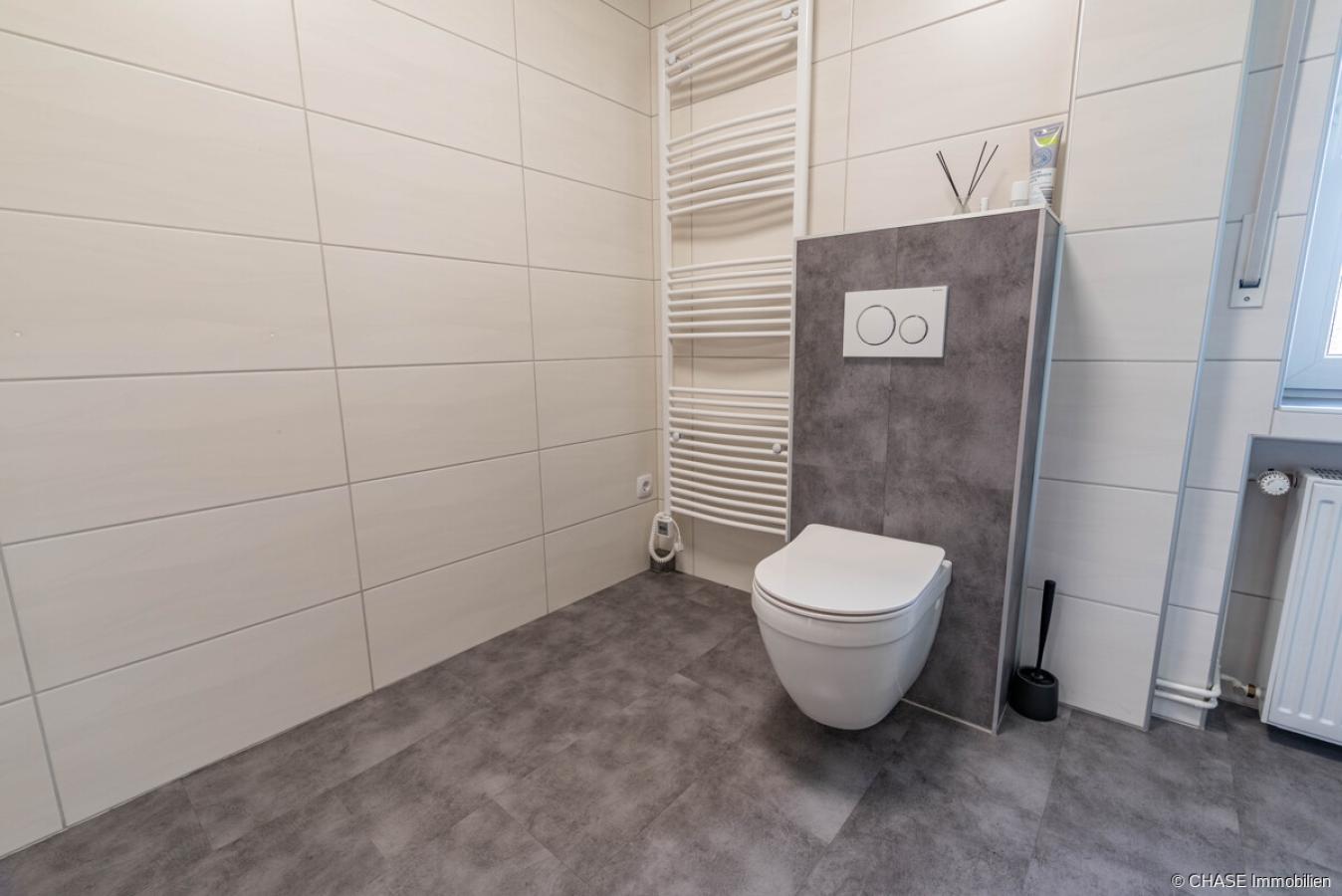 Badezimmer Ansicht 2