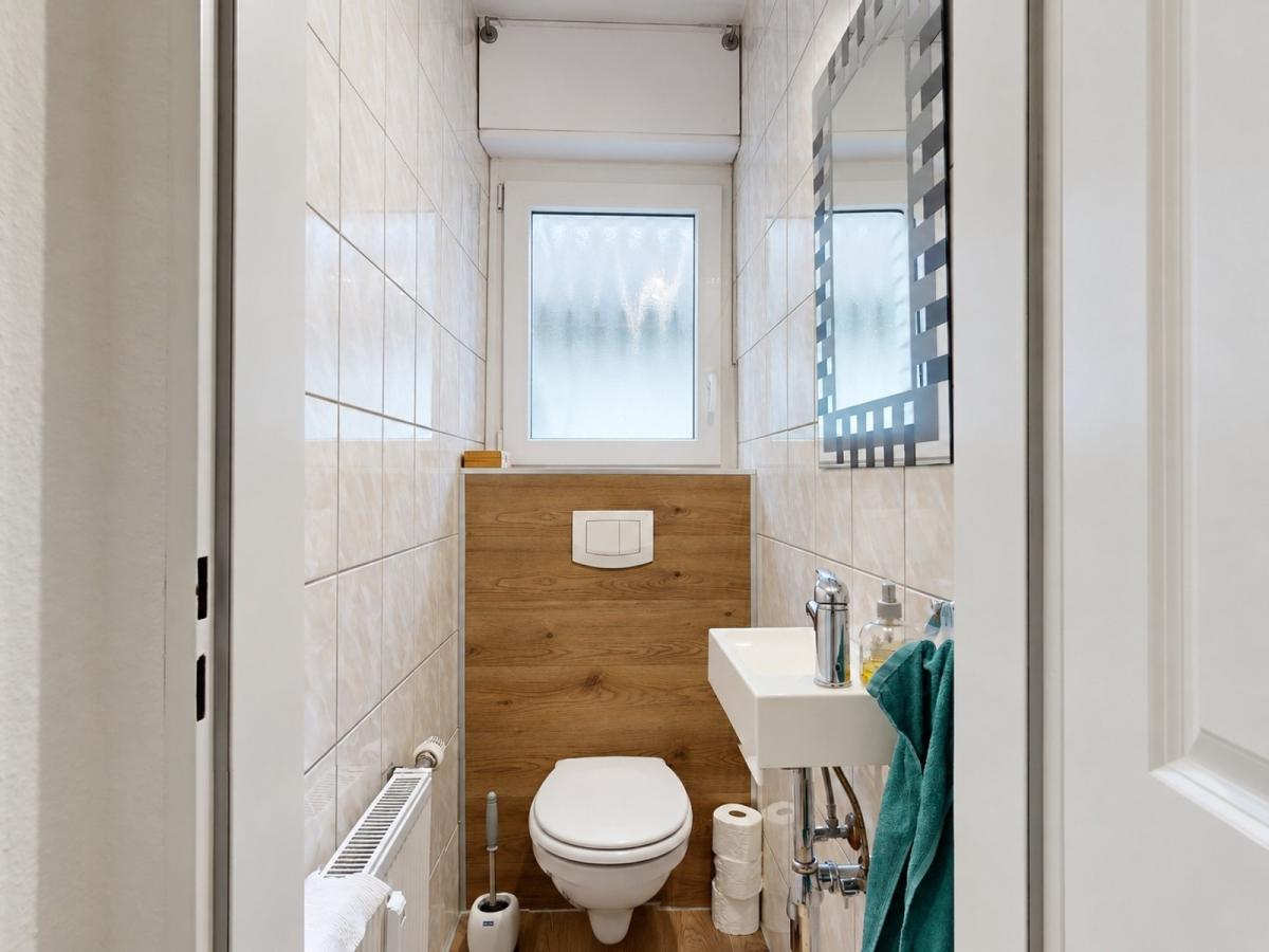 Gäste WC OG