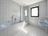Badezimmer 1.OG aktuell
