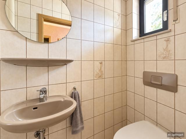 Gäste-WC EG aktuell