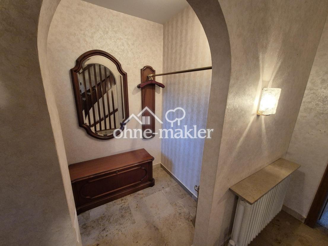 EG: Garderobe