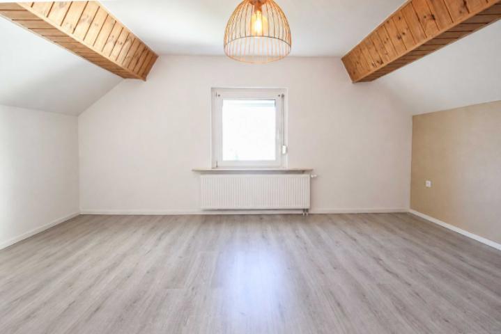 10 Wohn-Schlafzimmer
