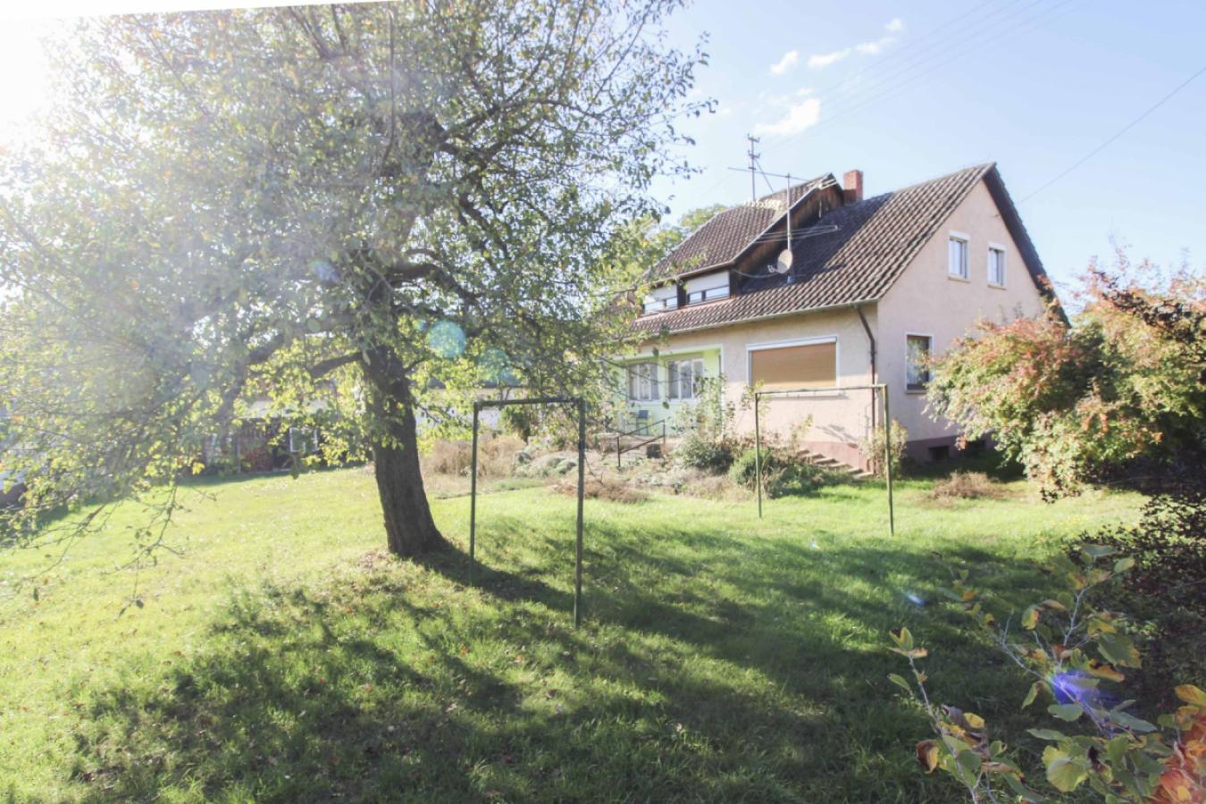 Garten + Haus Seitenansicht II