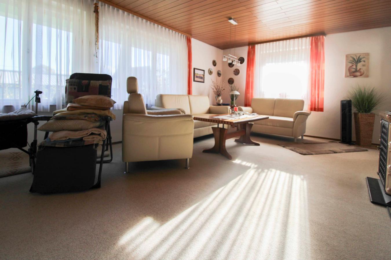 Wohnzimmer EG Bild 2