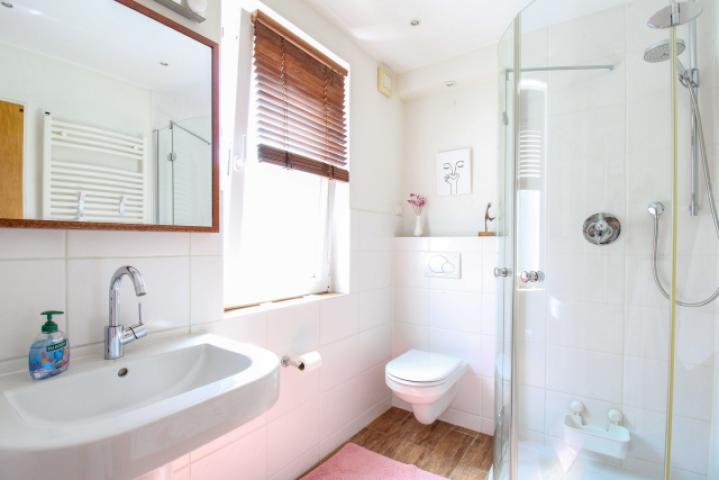 Badezimmer 1 EG