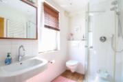 Badezimmer 1 EG
