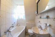 Badezimmer DG