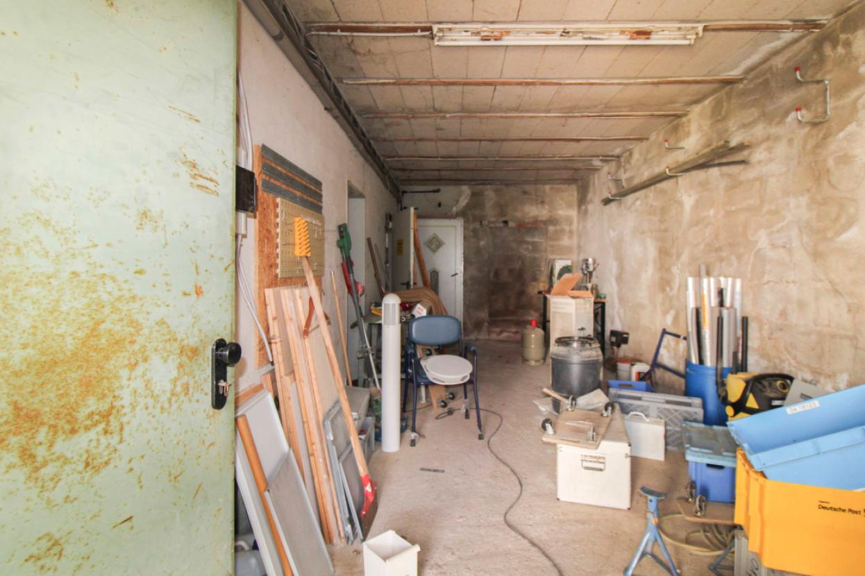 Garage (2)