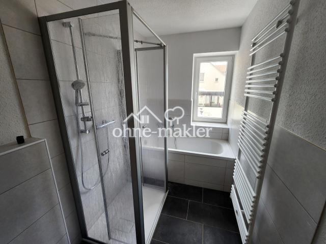 Bad_Dusche_Wanne