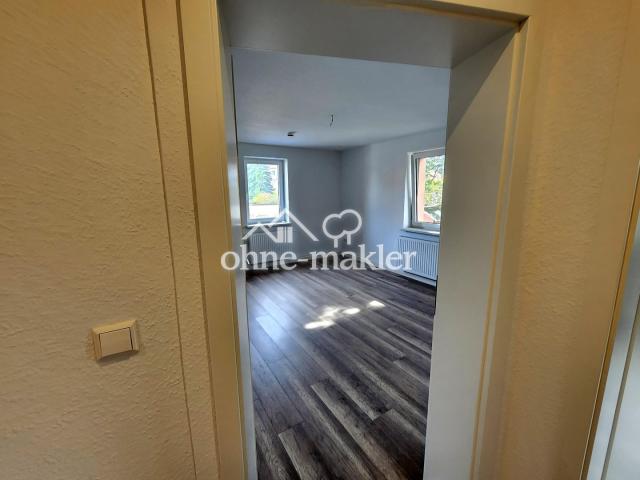 Wohnzimmer_Blick_vom_Flur