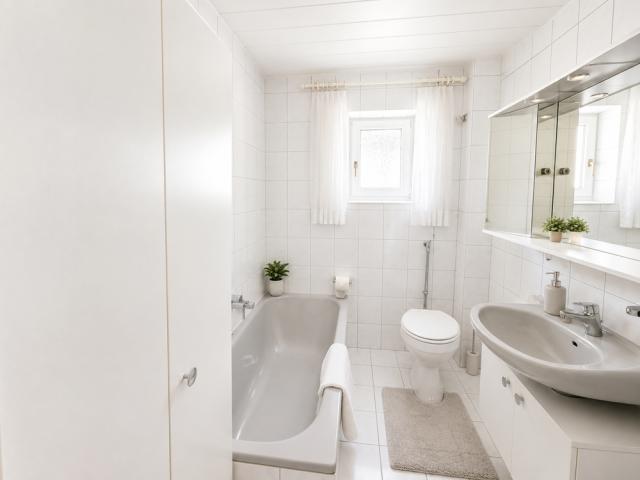 Badezimmer EG