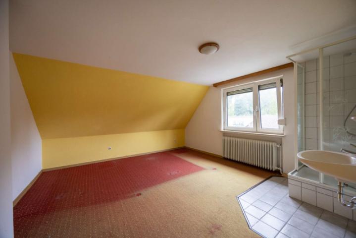 Zimmer 1 OG