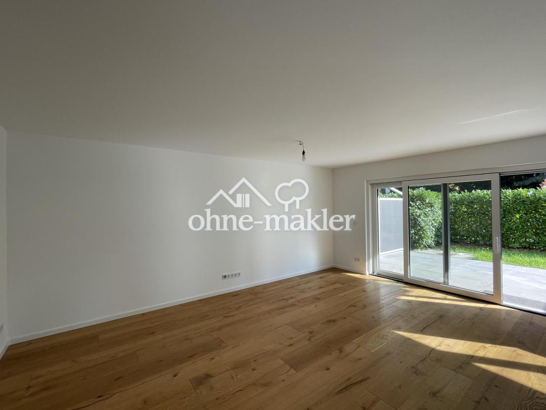Wohnzimmer linke Seite