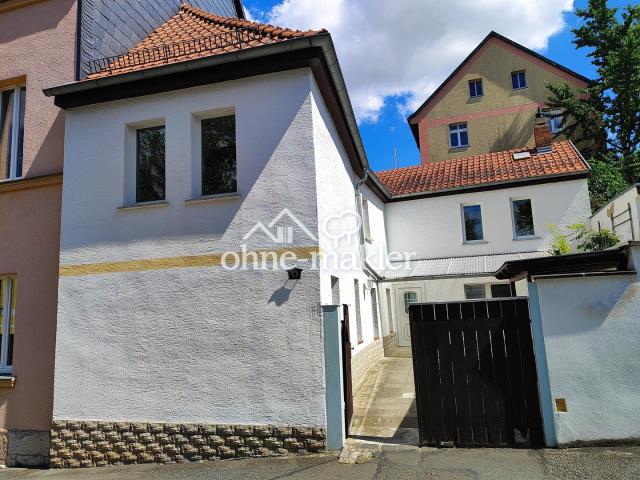 Zugang zum Haus & Innenhof