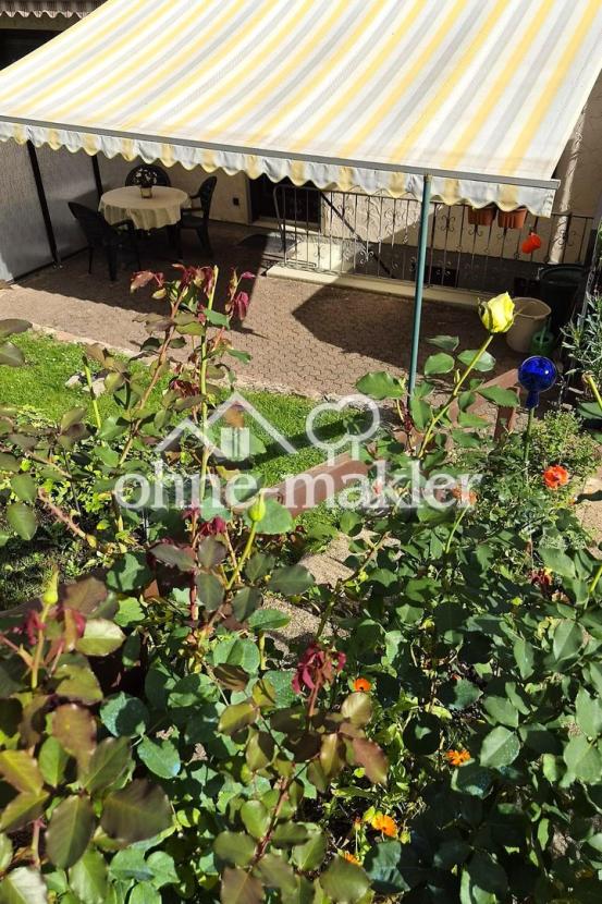 Markise und Garten