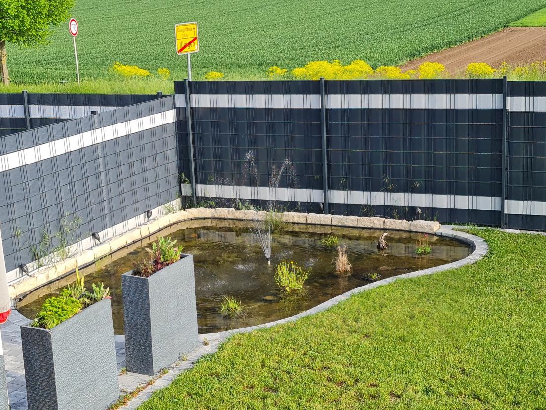 Teich im Garten