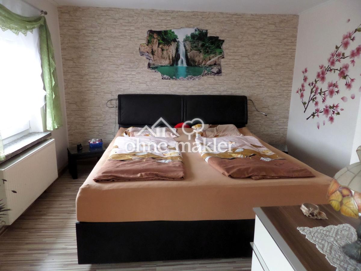 Schlafzimmer I OG