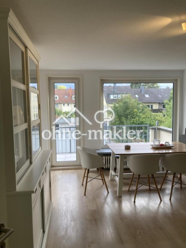 Wohnzimmer mit Blick Garten
