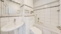Badezimmer 2