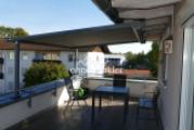 Balkon mit Pergolamarkise