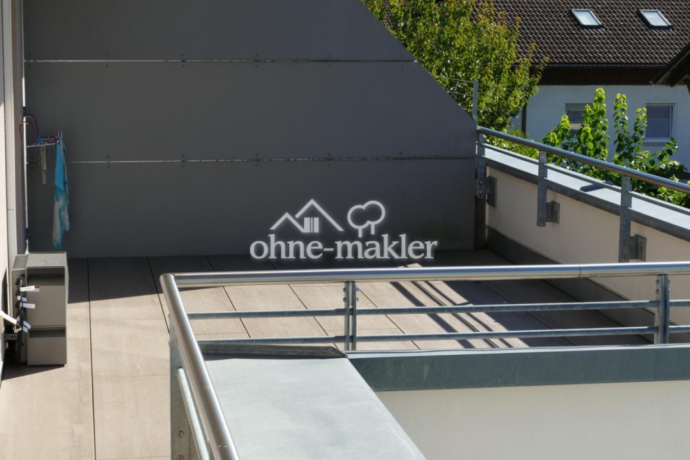 Balkon vor Schlafzimmer