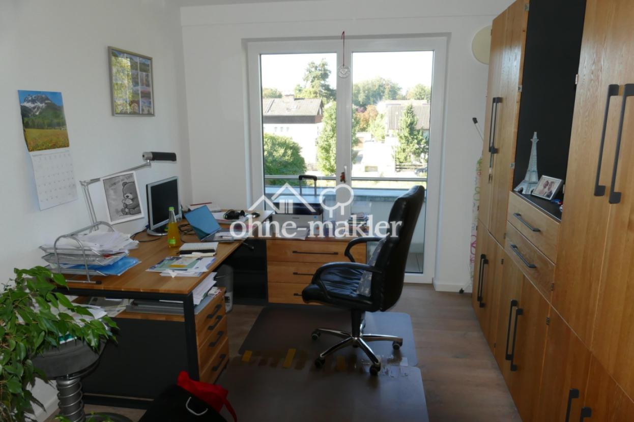Arbeitszimmer
