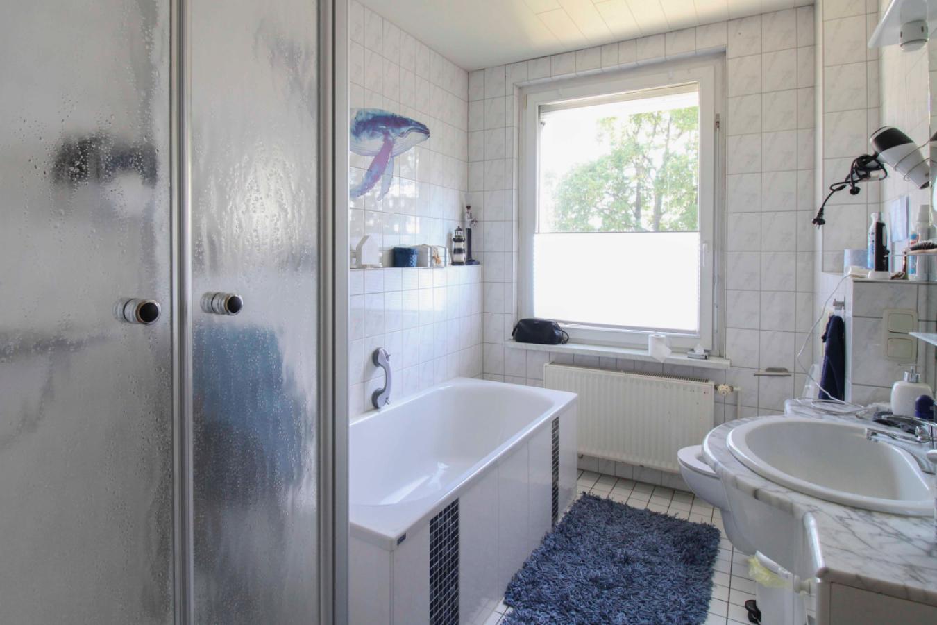 Badezimmer (2)