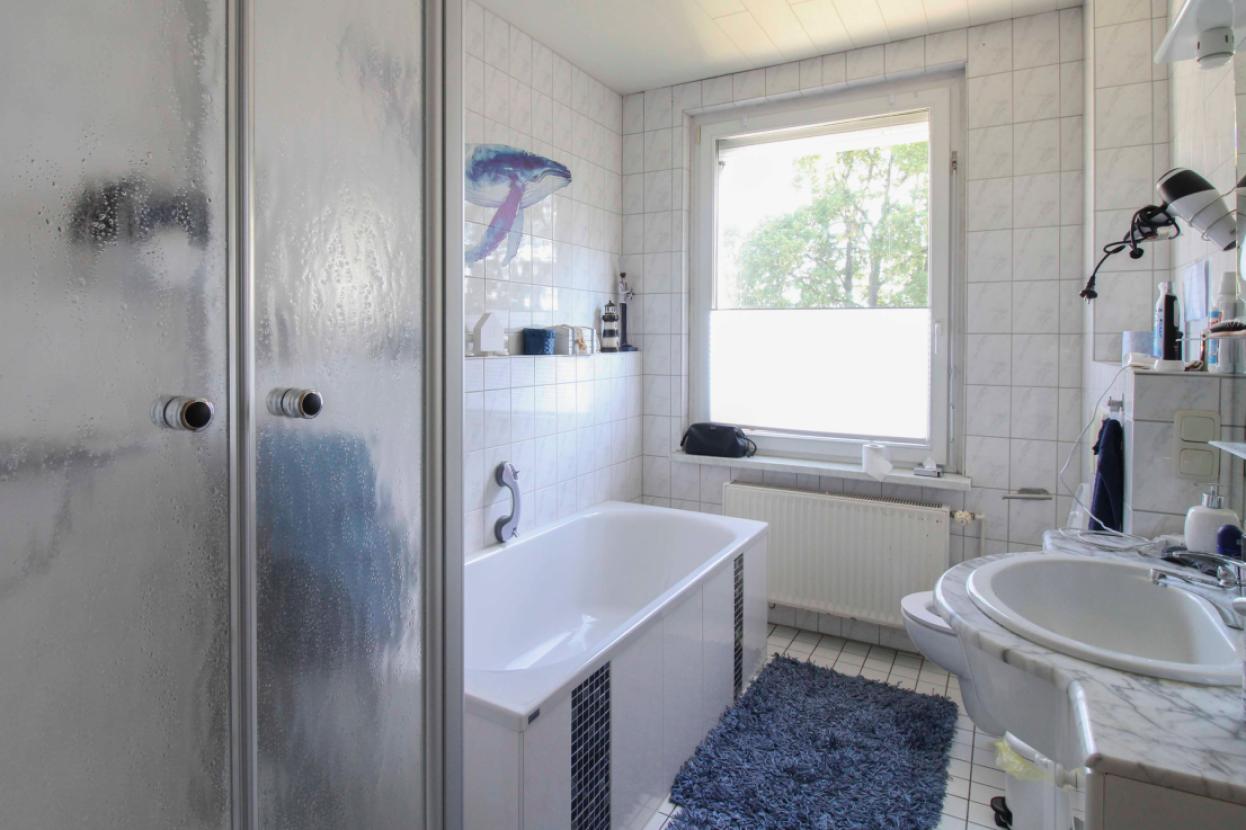 Badezimmer (2)
