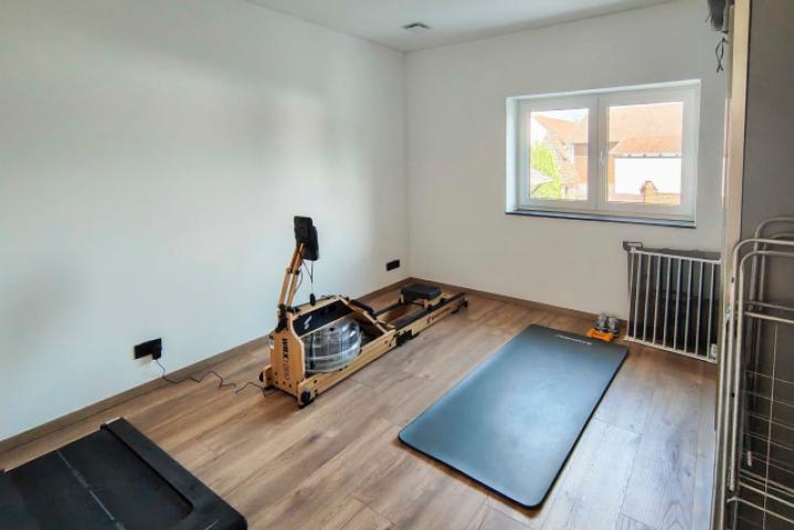 Büro EG