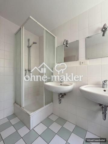 Bad, Dusche (KI-leergeräumt)