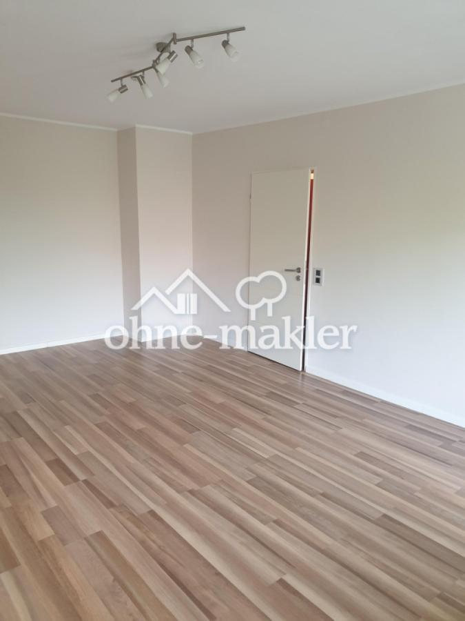 Wohn-/ und Schlafzimmer
