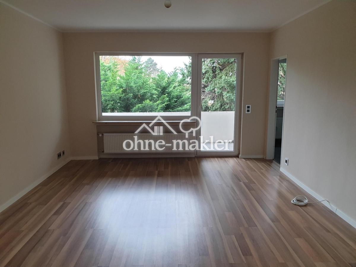 Wohn- und Schlafzimmer