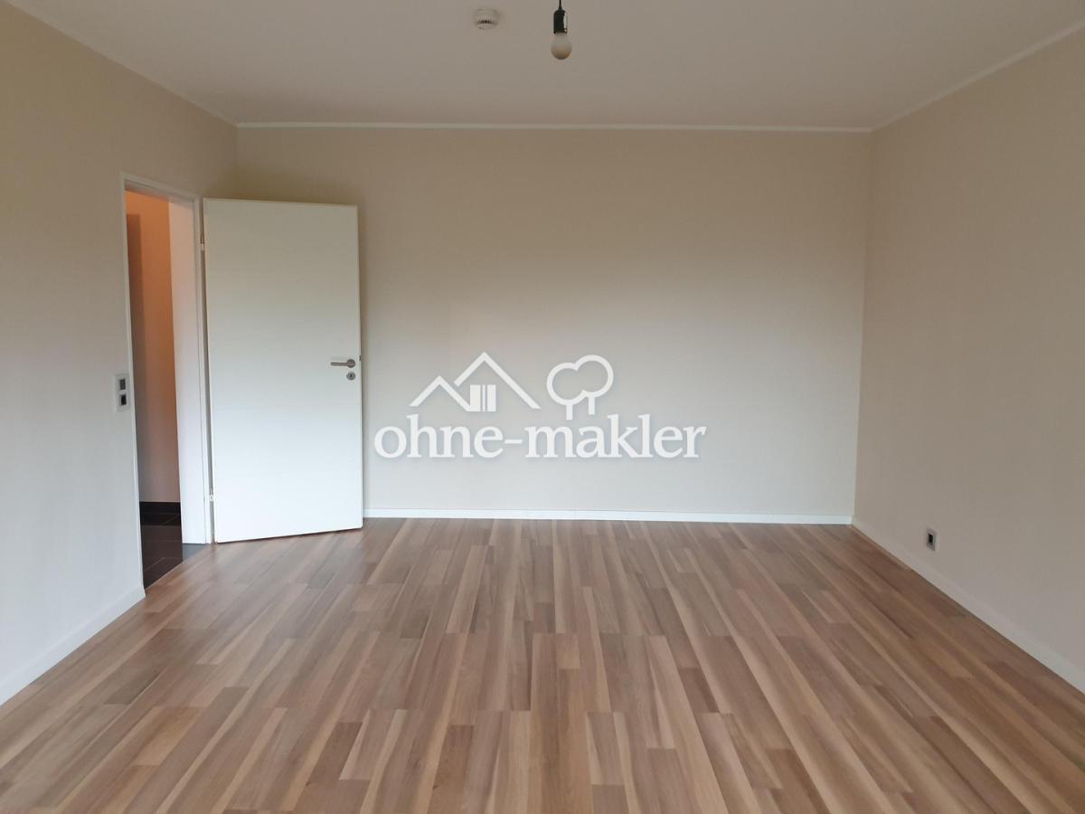 Wohn- und Schlafzimmer