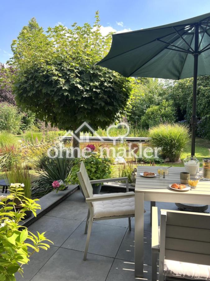 Terrasse vor dem Wohnzimmer