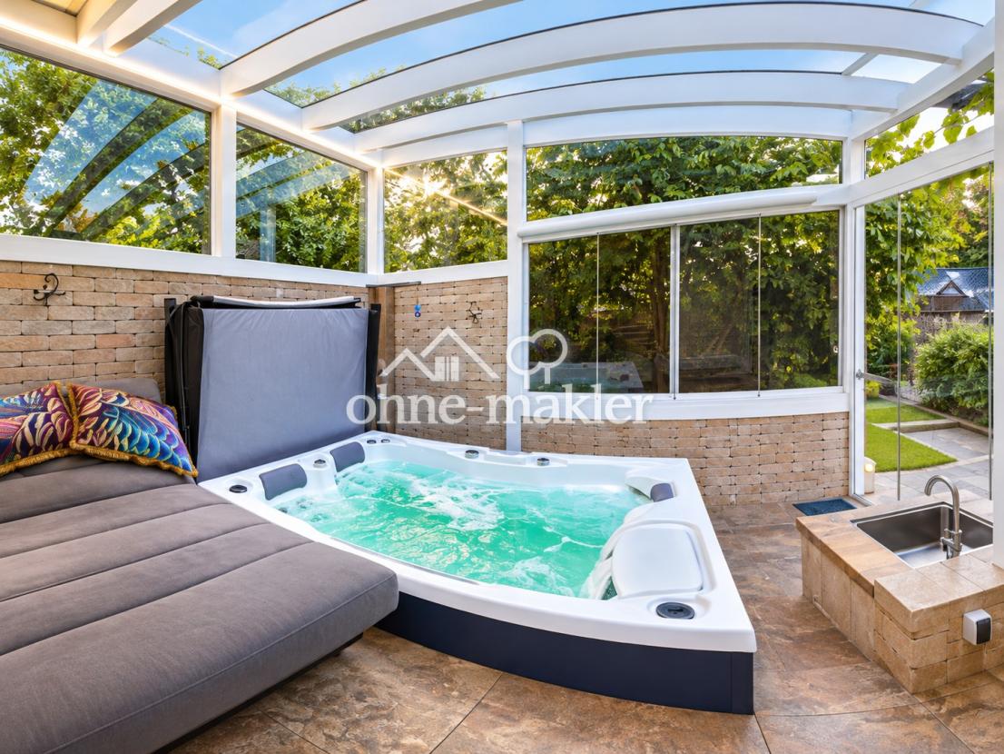 Luxuriöse Spa-Oase im Winterga