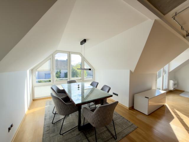 Blick ins Esszimmer
