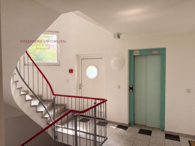 Immobilie in Leipzig / Möckern zu verkaufen_2-Raum_Treppenhaus