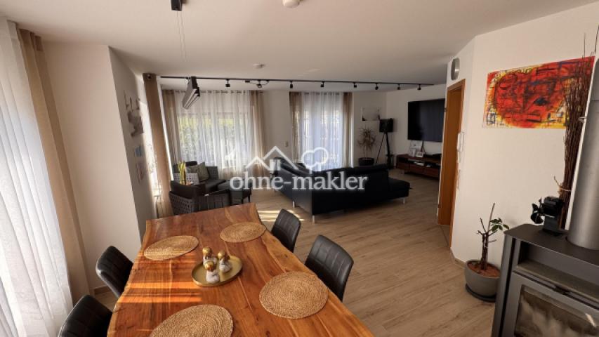 Blick in das Wohnzimmer