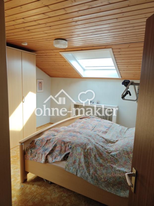 Schlafzimmer OG